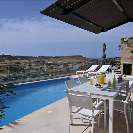 Ta' Nikola Farmhouse, *