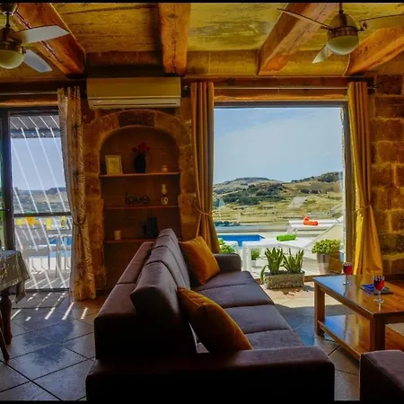 Ta' Nikola Farmhouse, *