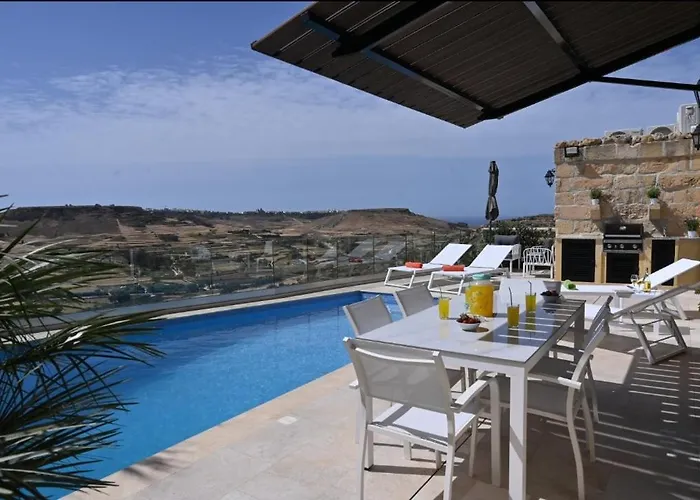 Ta' Nikola Farmhouse, *